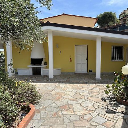 Villa Jone Diano Marina Esterno foto